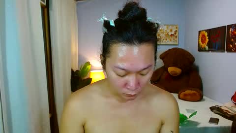 Snapshot of louie_sexy chatting on 10/04/25, 11:19 Cathy online show from 10/04/25, 11:19