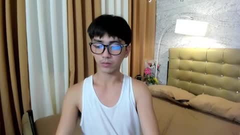 Snapshot of louieismy_name chatting on 04/01/26, 12:22 ignot ursh online show from 04/01/26, 12:22