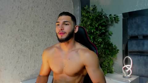 Louis online show from 11/17/25, 06:08