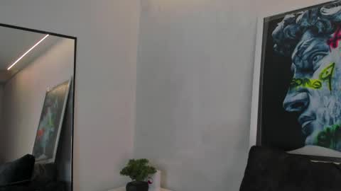 Louis online show from 04/16/26, 02:45