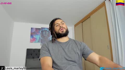louis_marley_ online show from 01/31/25, 11:13