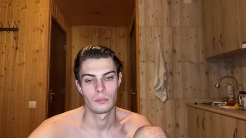 Mark online show from 01/06/26, 05:05