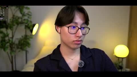 Louis online show from 09/20/25, 12:11