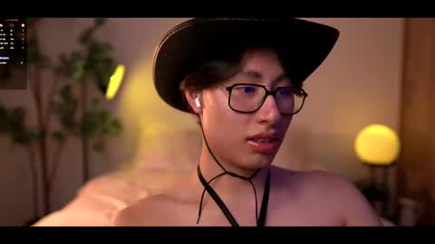 Louis online show from 10/21/25, 02:01