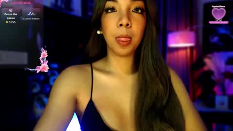 Louisa online show from 10/24/25, 01:46