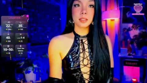 Snapshot of louisassy chatting on 07/11/26, 03:20 Louisa online show from 07/11/26, 03:20