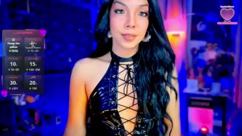 Snapshot of louisassy chatting on 07/30/26, 02:54 Louisa online show from 07/30/26, 02:54