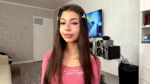 Flora online show from 03/13/26, 11:17