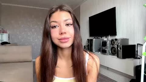 Flora online show from 04/12/26, 07:13