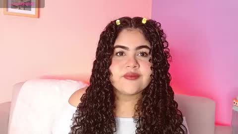 lourdes_moon22 online show from 11/10/25, 12:04