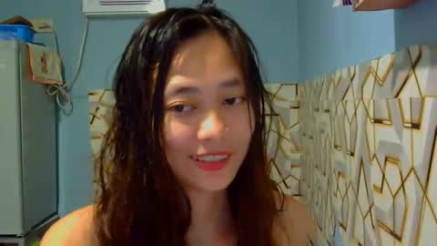 Snapshot of lourdesa24 chatting on 05/18/26, 01:06 lourdesa24 online show from 05/18/26, 01:06