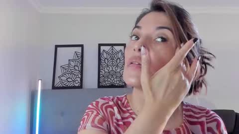 Lourrein Stoun   Independiente online show from 09/25/25, 06:33