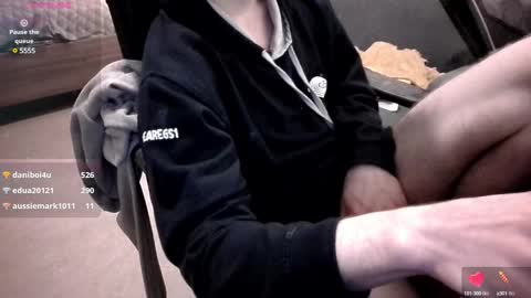 lovbo8 online show from 01/15/25, 09:51