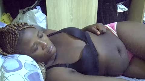 love bug online show from 02/10/26, 01:32