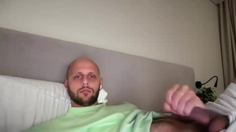 love_feet_armpits_ass online show from 10/19/25, 04:18