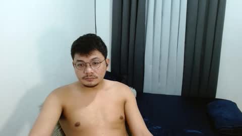 Snapshot of love_hottieh chatting on 10/28/25, 08:51 love_hottieh online show from 10/28/25, 08:51
