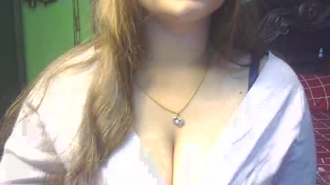 Luna online show from 02/23/25, 08:44