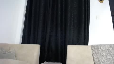 Snapshot of love_niahh chatting on 02/19/26, 01:34 niahh online show from 02/19/26, 01:34