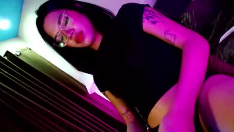 Seren online show from 10/30/25, 11:11