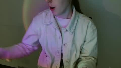 Vivian online show from 02/14/26, 10:12