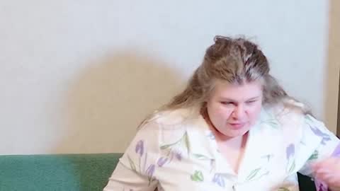 Snapshot of love_wiggy18 chatting on 01/21/25, 12:39 Ally online show from 01/21/25, 12:39