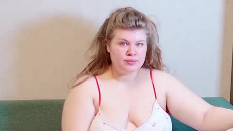 Snapshot of love_wiggy18 chatting on 02/04/25, 08:02 Ally online show from 02/04/25, 08:02