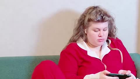 Snapshot of love_wiggy18 chatting on 02/14/25, 11:10 Ally online show from 02/14/25, 11:10