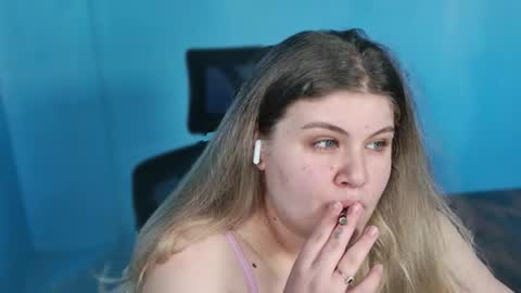 Ally online show from 03/09/26, 07:34