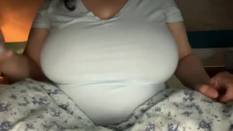 Kate online show from 02/25/26, 01:10