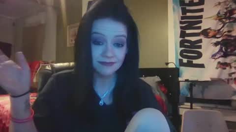 Snapshot of loveashlii chatting on 05/14/26, 05:25 loveashlii online show from 05/14/26, 05:25