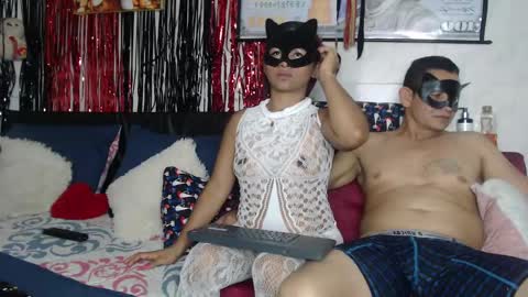 Snapshot of lovecreyzyshowcam chatting on 12/19/24, 09:06 Frank and Nathy online show from 12/19/24, 09:06