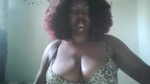 mila online show from 10/02/25, 07:15