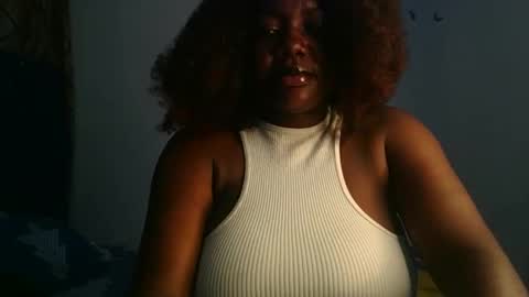 mila online show from 10/08/25, 07:11