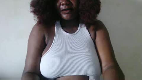 mila online show from 10/13/25, 07:30