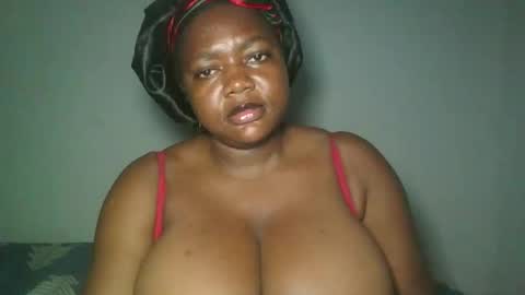 mila online show from 02/18/26, 08:05