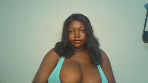 mila online show from 04/03/26, 10:24