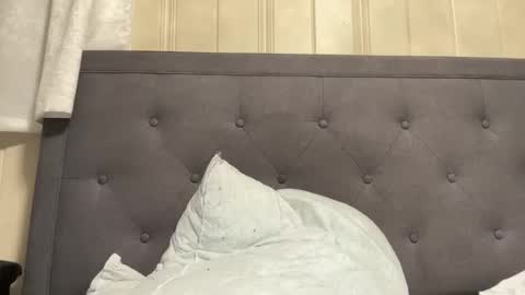 loved19 online show from 10/23/25, 11:35