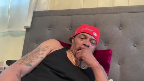 loved19 online show from 10/30/25, 09:15