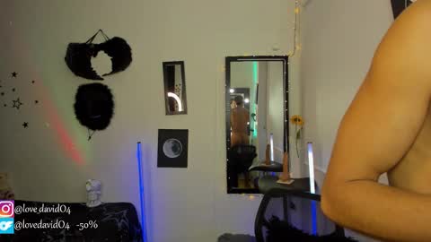 Snapshot of lovedavido04 chatting on 02/25/26, 05:22 Angel David online show from 02/25/26, 05:22