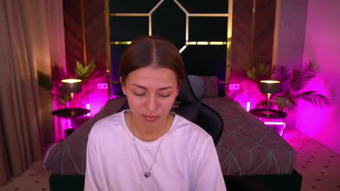 loveedove online show from 04/02/26, 01:20