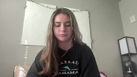 Olivia Rose online show from 11/09/25, 07:45