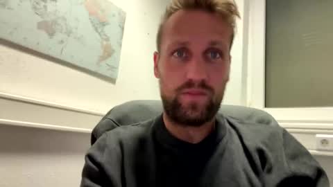 lovefuesse online show from 11/11/25, 08:58