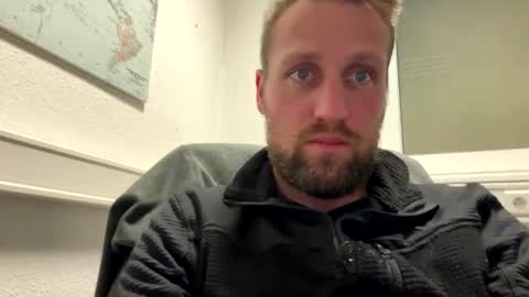 lovefuesse online show from 01/14/26, 09:04