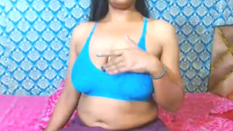 Divya online show from 04/22/26, 12:39