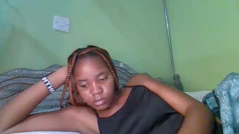 Snapshot of lovegal335 chatting on 01/17/26, 08:34 lovegal335 online show from 01/17/26, 08:34