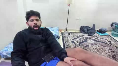 Snapshot of lovehairyindian chatting on 01/10/25, 03:58 Indian hairy online show from 01/10/25, 03:58