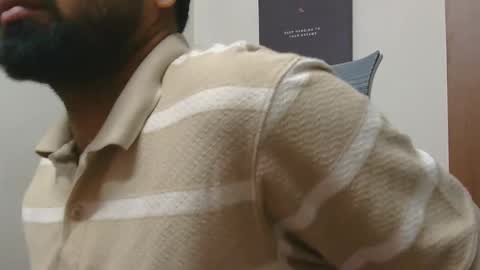 Indian hairy online show from 11/30/25, 01:15