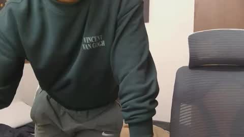 Indian hairy online show from 12/05/25, 07:39