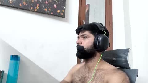 Snapshot of lovehairyindian chatting on 05/07/26, 10:15 Indian hairy online show from 05/07/26, 10:15
