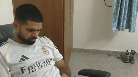Indian hairy online show from 07/11/26, 04:43